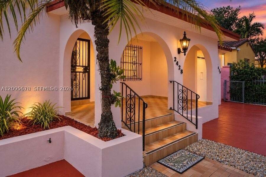House in Miami, Florida, United States 3 - 18969783
