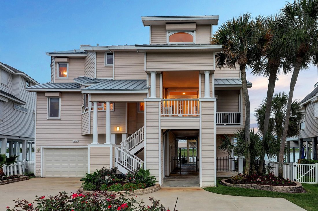House in Galveston, Texas, United States 2 - 18970516