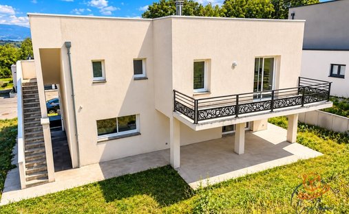 House in Ouest, Gex, France 1