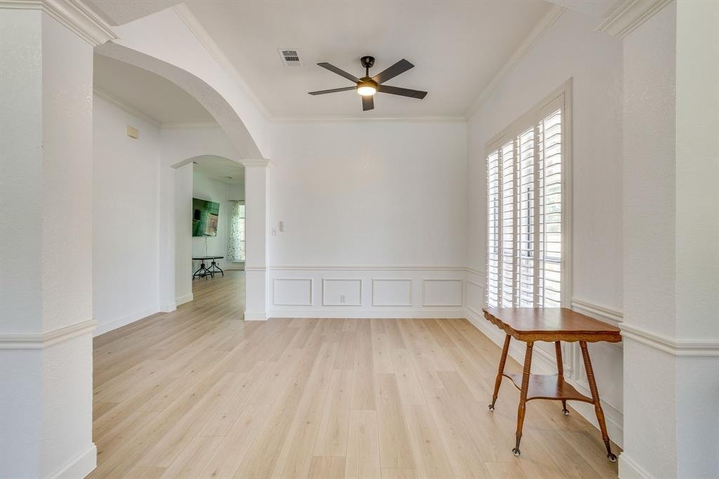House in Bedford, Texas, United States 3 - 18965531