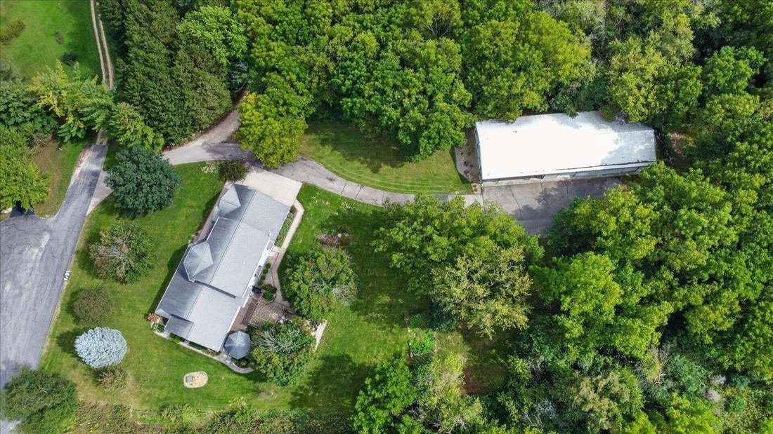 House in Cross Plains, Wisconsin, United States 3 - 18968741