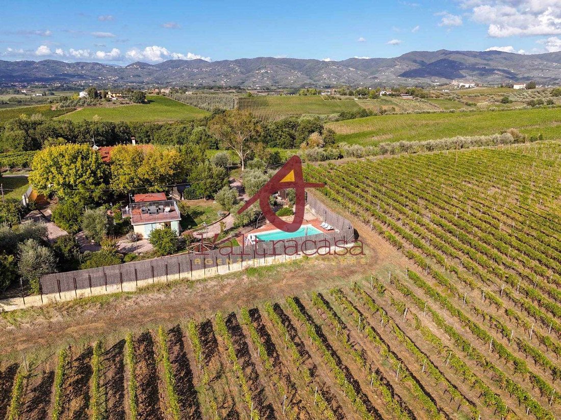 Villa in Centro, Cerreto Guidi, Tuscany 1 - 13801690