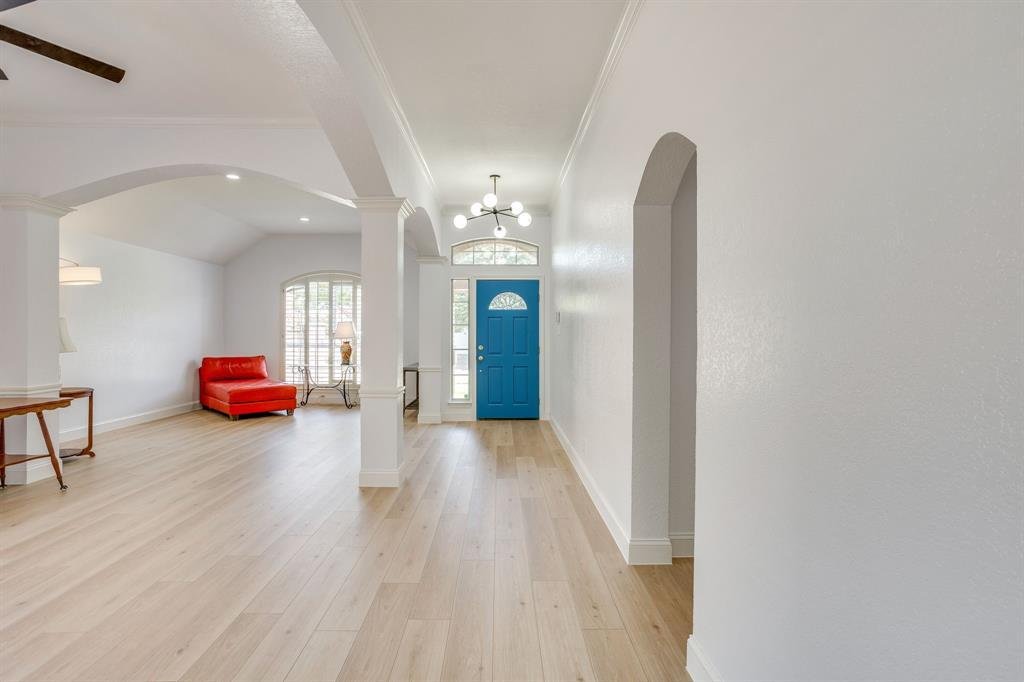 House in Bedford, Texas, United States 2 - 18965531