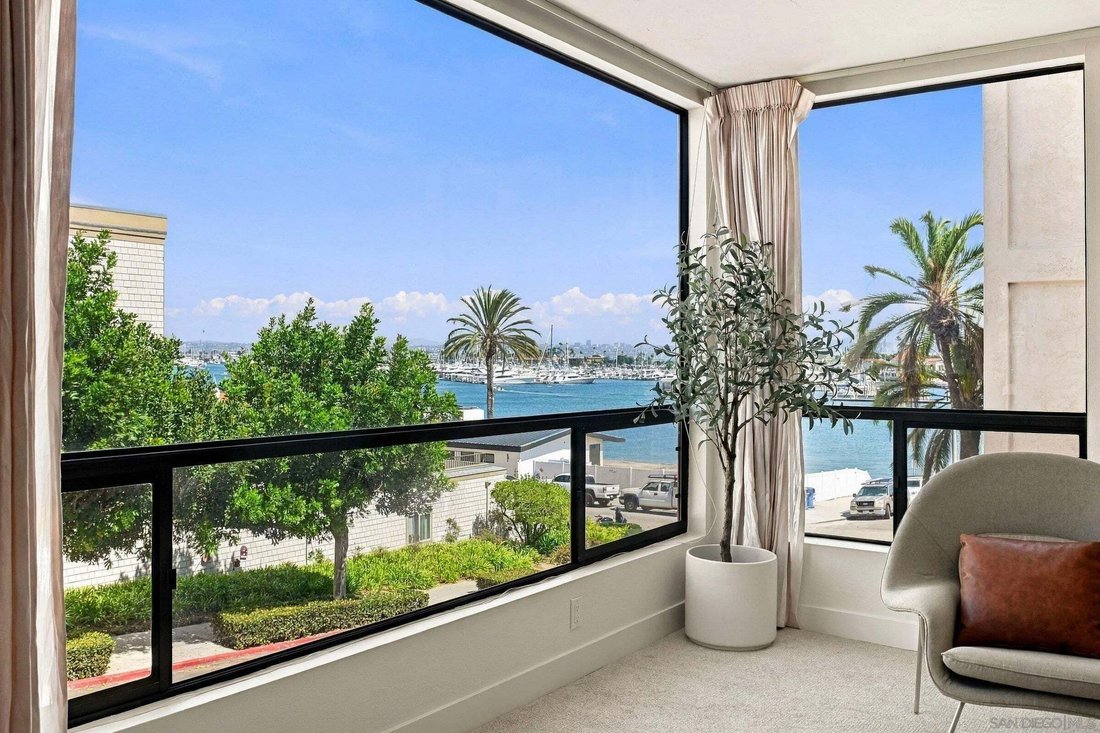 Condo in San Diego, California, United States 2 - 18970606