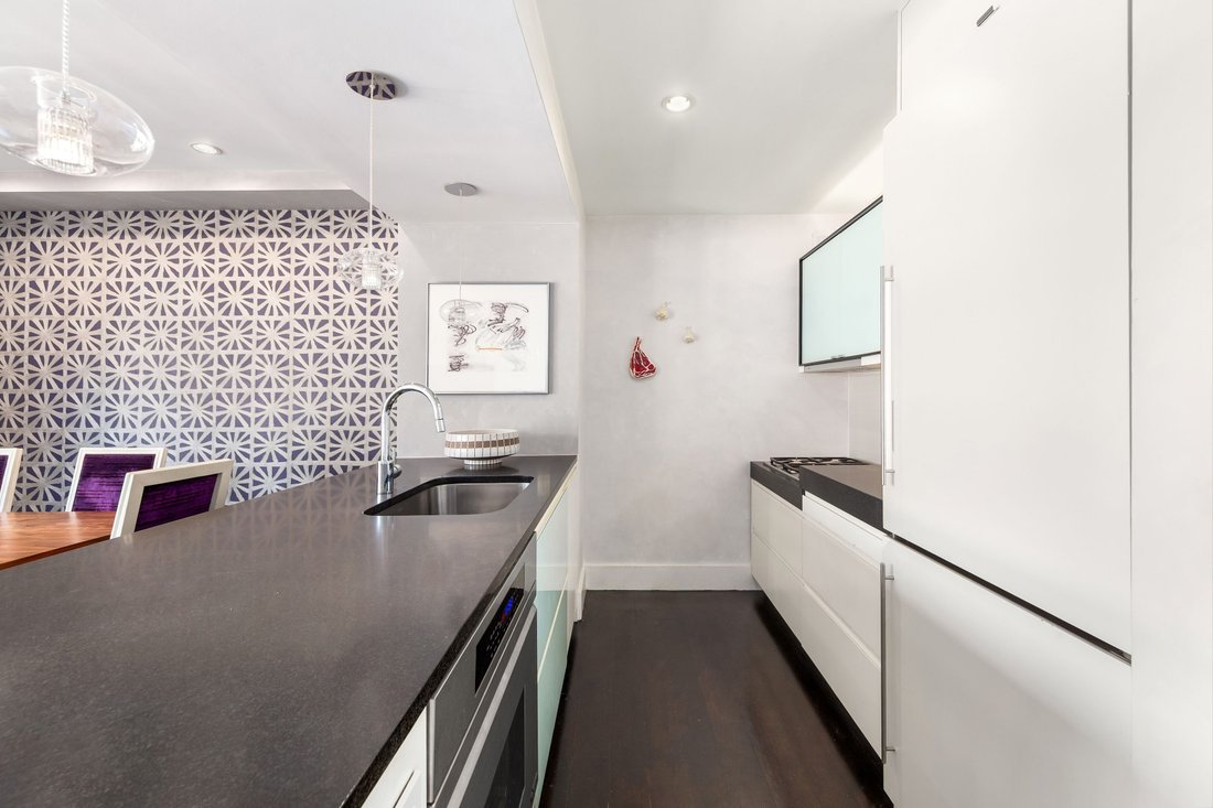Condo in New York, New York, United States 4 - 18973384