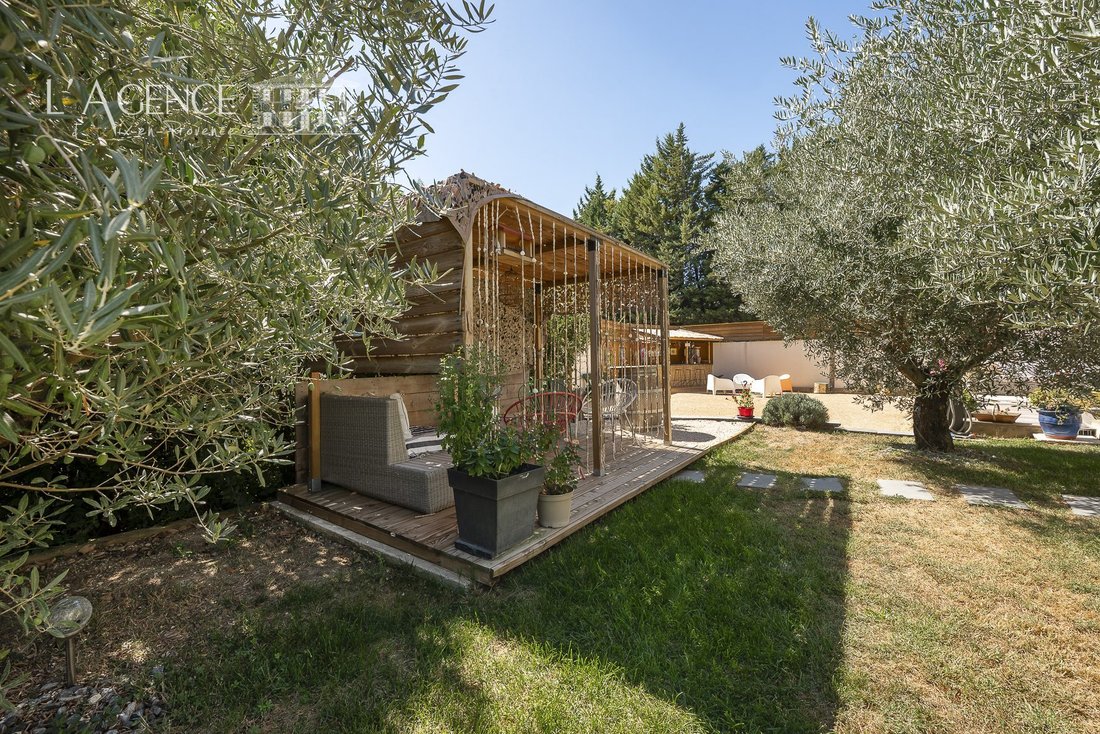 House in Ventabren, Provence-Alpes-Côte d'Azur, France 3 - 18973055