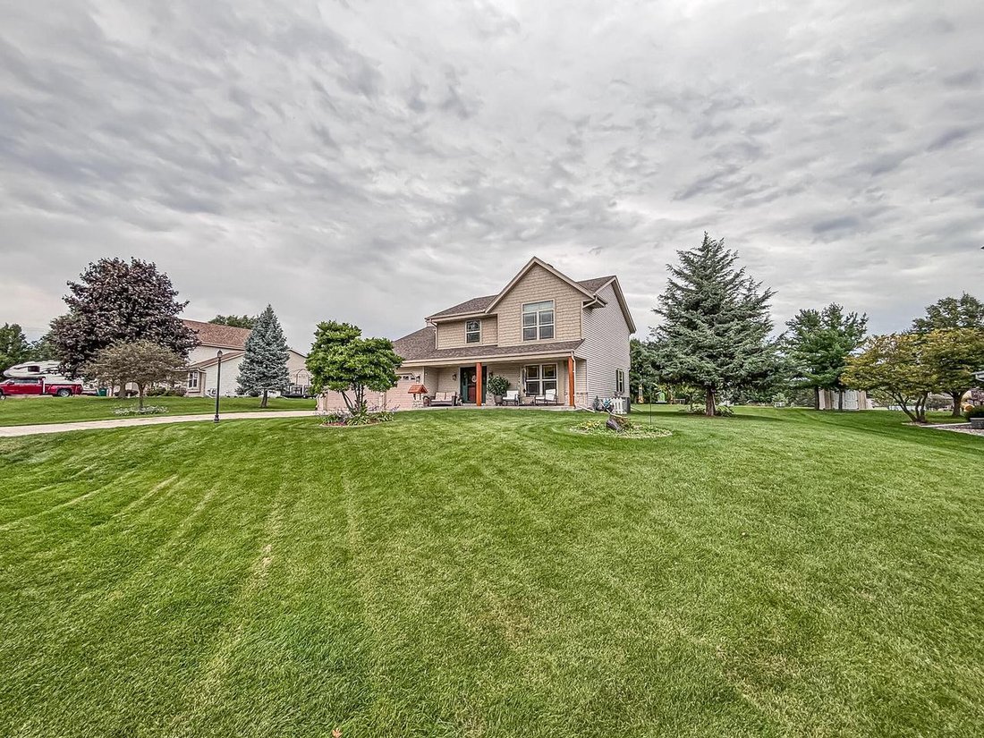 House in Menomonee Falls, Wisconsin, United States 2 - 18964670