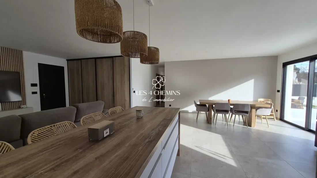 Villa in Rousset, Provence-Alpes-Côte d'Azur, France 4 - 18966038