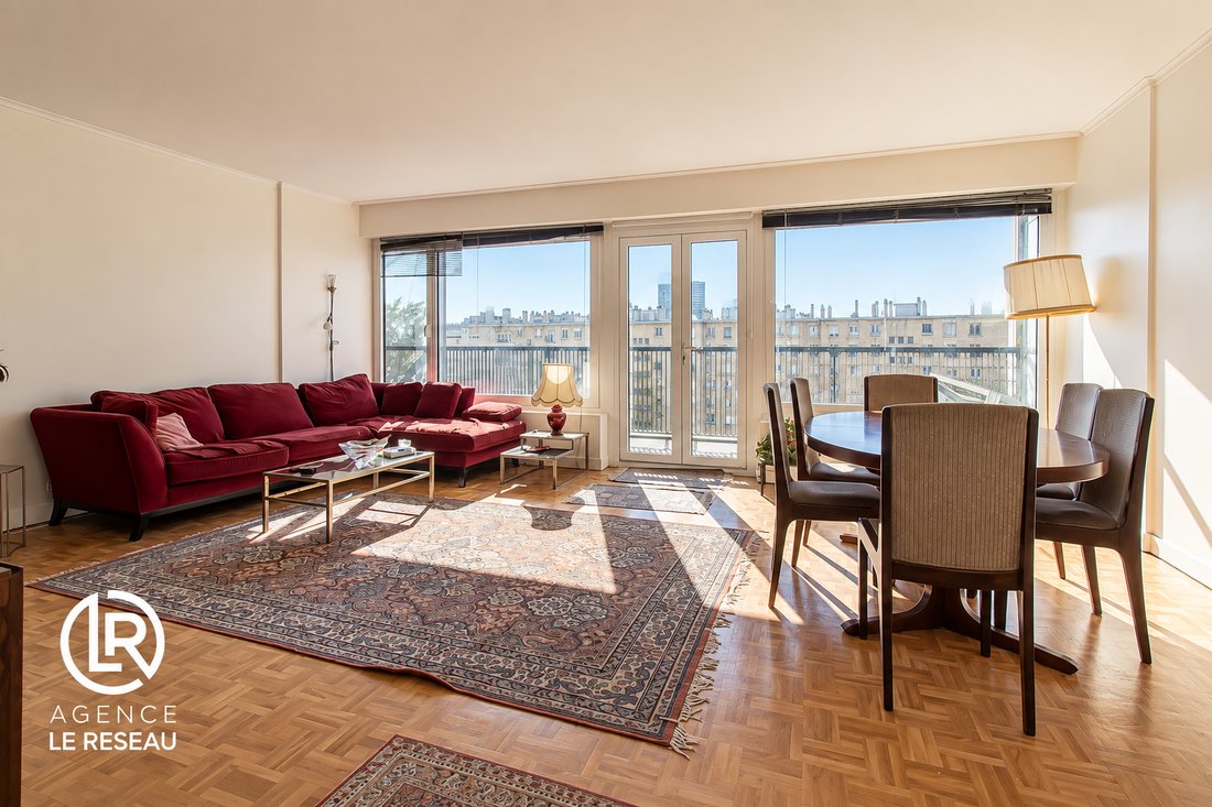 Apartment in Reine-Mairie, Boulogne-Billancourt, France 1 - 18977929
