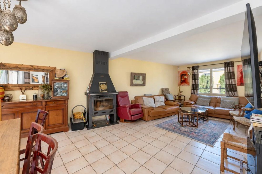 House in Gometz-le-Chatel, Ile-de-France, France 2 - 18970972