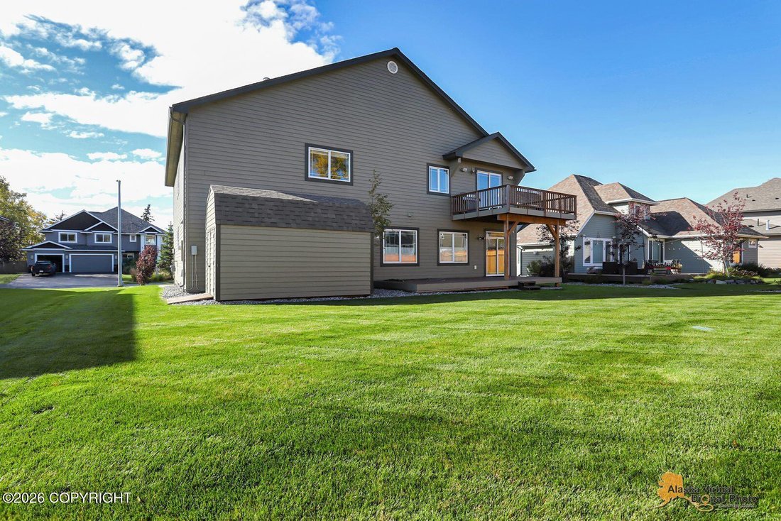 House in Anchorage, Alaska, United States 4 - 18976028