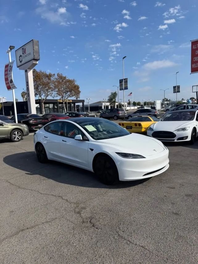 Sedan in Costa Mesa, CA, United States 3 - 18972054