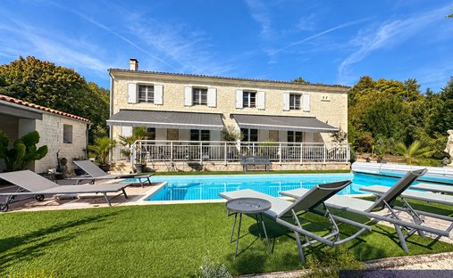 House in Centre, Saintes, France 1