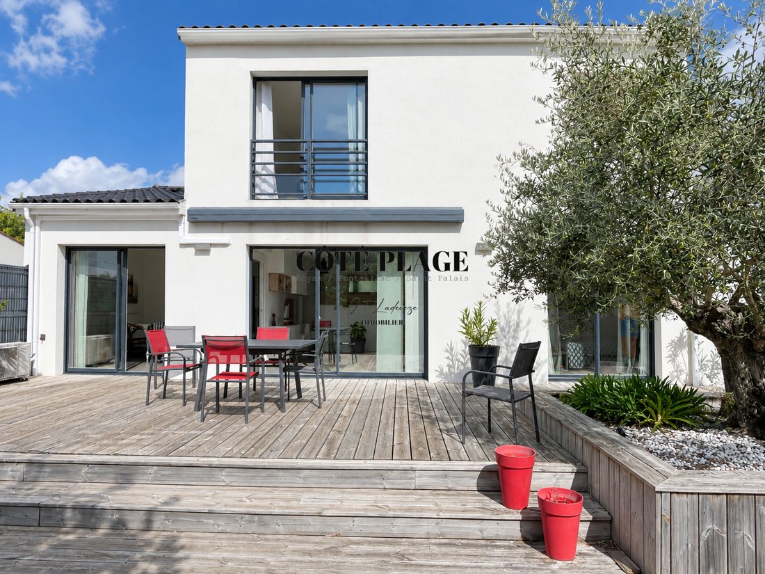 House in Vaux-sur-Mer, Nouvelle-Aquitaine, France 2 - 18966171