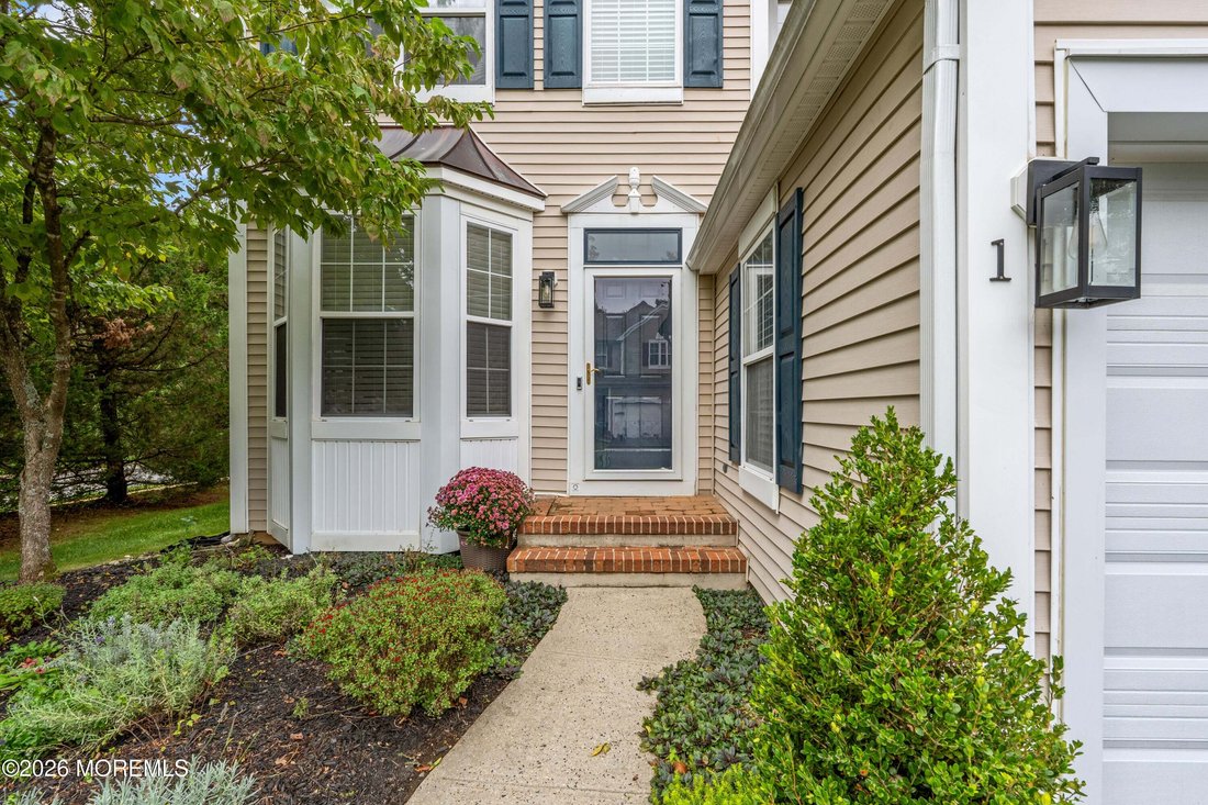 House in Colts Neck, New Jersey, United States 3 - 18976085