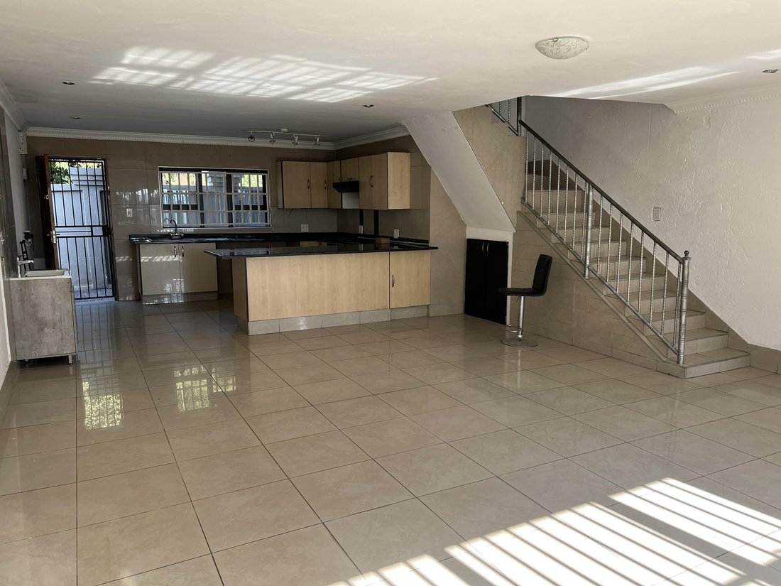 House in City of Tshwane Metropolitan Municipality, Gauteng, South Africa 4 - 18972418