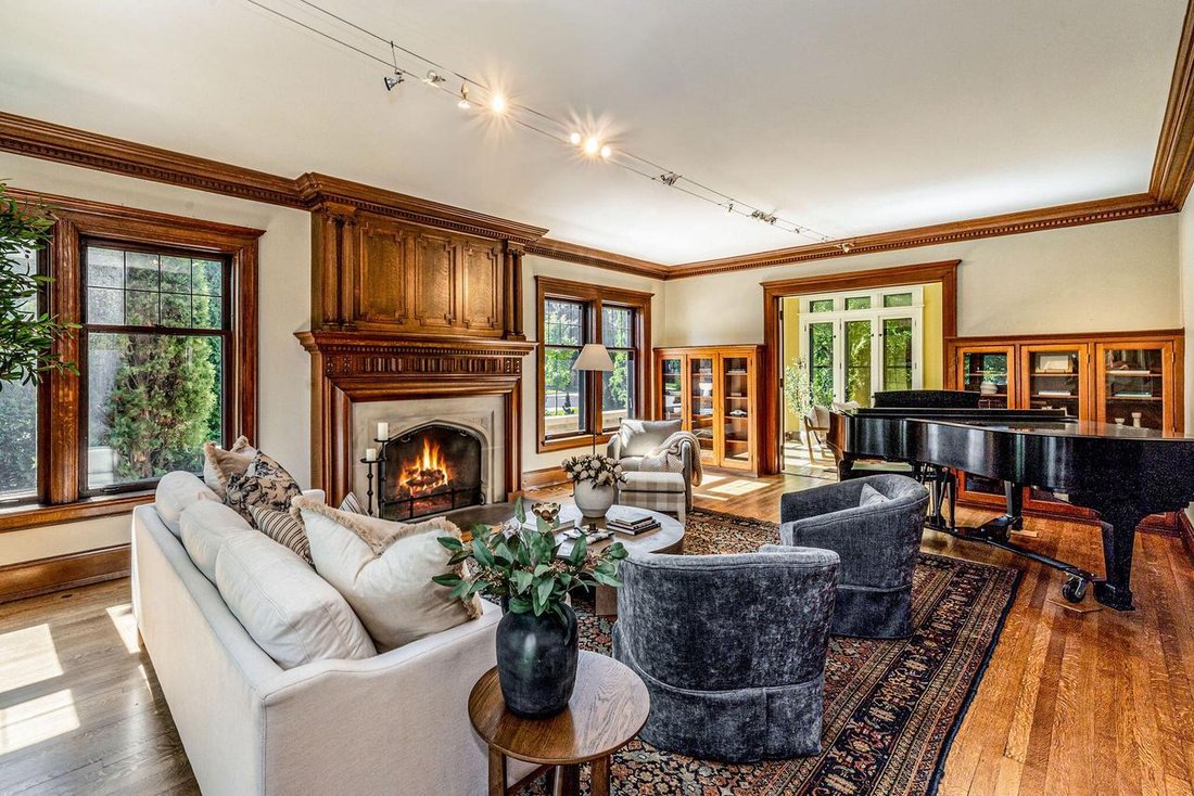 House in Milwaukee, Wisconsin, United States 3 - 18978922
