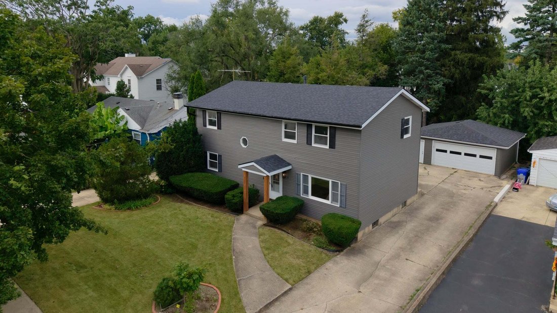 House in Wheaton, Illinois, United States 3 - 18965298