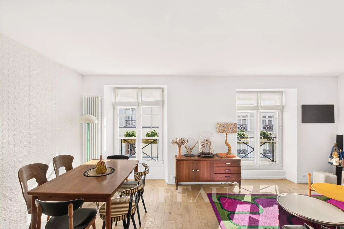 Apartment in Saint Gervais, Paris 4e Arrondissement, Paris 3 - 18976113