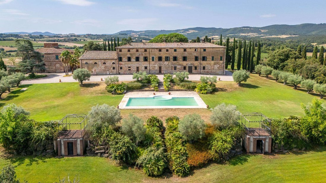 Estate in Sinalunga, Tuscany, Italy 2 - 18971028
