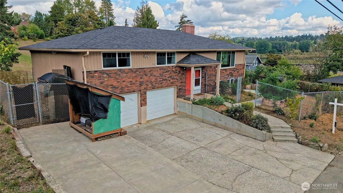 Fife, Washington, United States 1 - 18966941