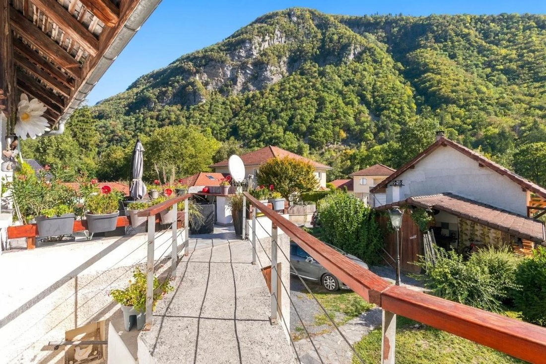 House in Doussard, Auvergne-Rhône-Alpes, France 2 - 18971051
