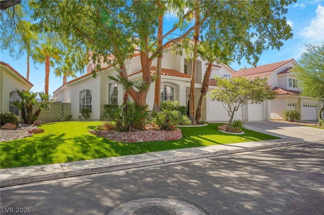 House in Henderson, Nevada, United States 3 - 18969371