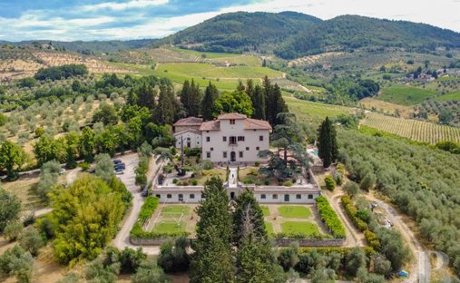 Villa in Pontassieve, Tuscany, Italy 1