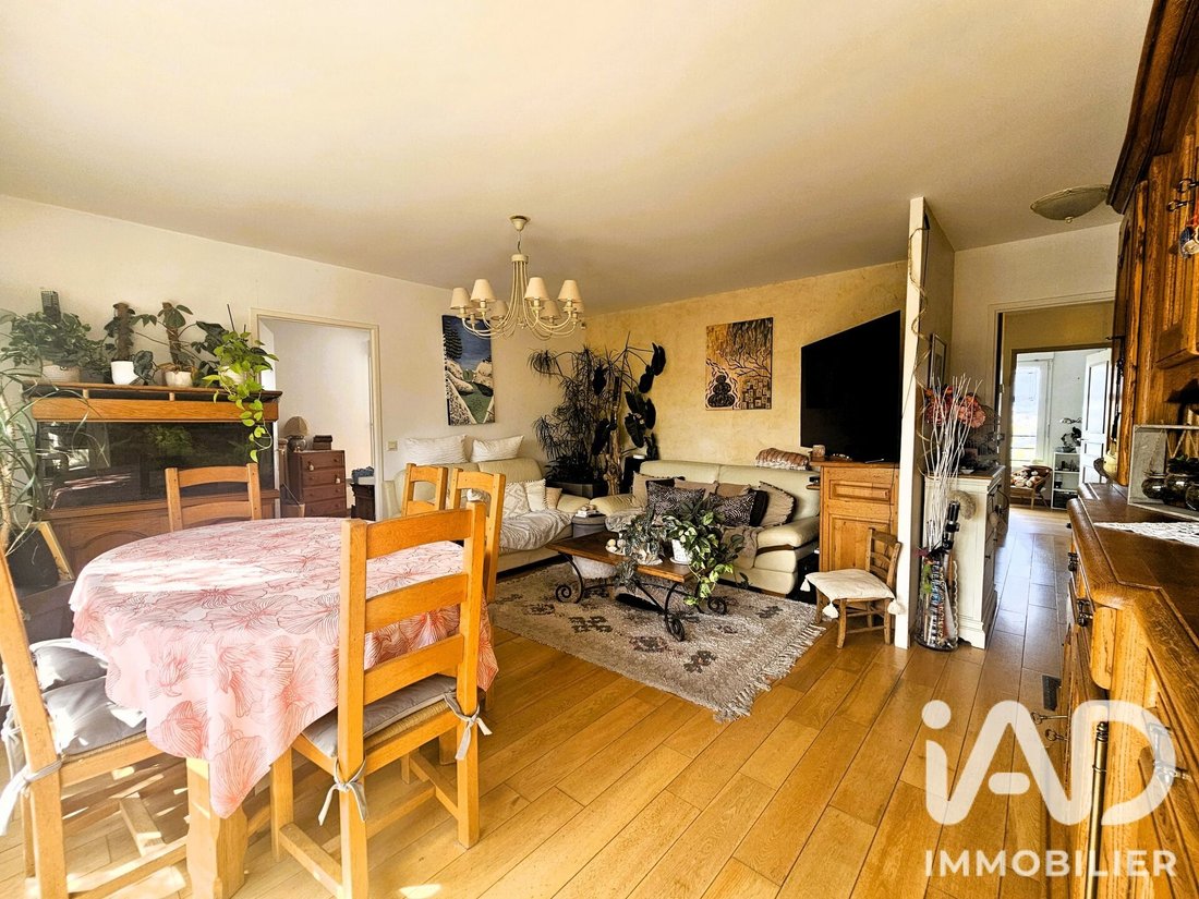Apartment in Vitry-sur-Seine, Ile-de-France, France 4 - 18979979