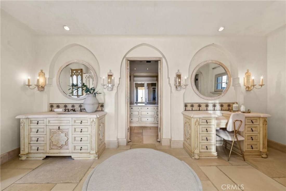 House in Irvine, California, United States 5 - 18979200