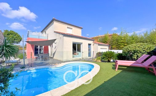 House in Sud, Villeneuve-les-Maguelone, France 1
