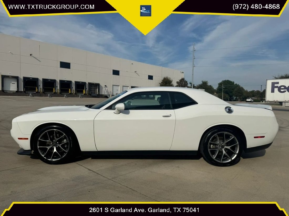 Coupe in Garland, TX, United States 5 - 18971735