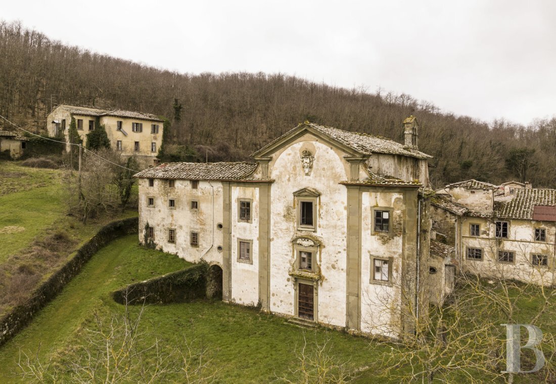 Villa in Borgo San Lorenzo, Tuscany, Italy 1 - 18971156