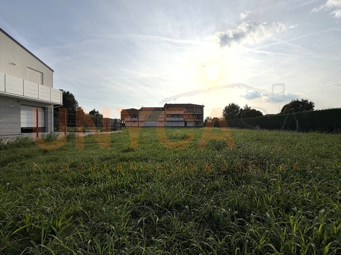 Land in Mestrino, Veneto, Italy 3 - 18971560