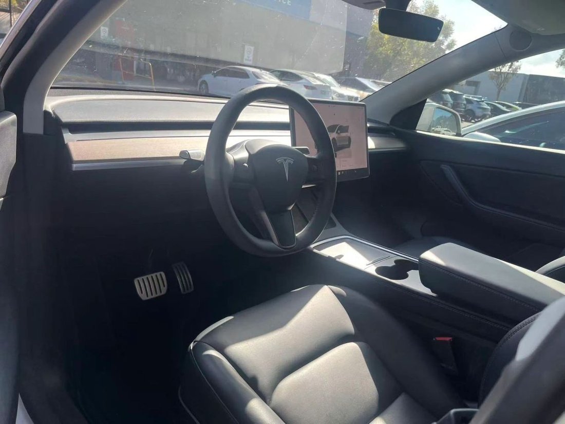 Suv in Costa Mesa, CA, United States 3 - 18971796