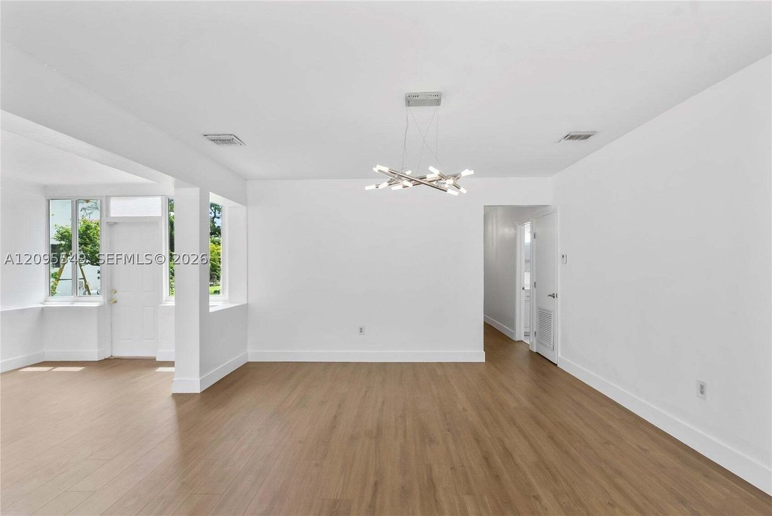 House in Miami, Florida, United States 4 - 18965429