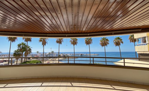Apartment in Marbella, Andalusia, Spain 1