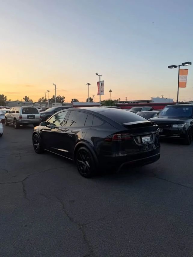 Suv in Costa Mesa, CA, United States 3 - 18972078