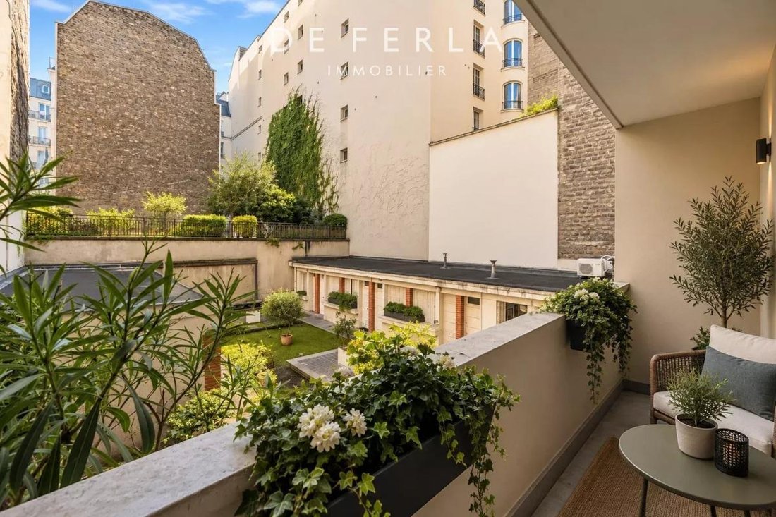 Apartment in Porte Dauphine, Paris 16e Arrondissement, Paris 4 - 18980746
