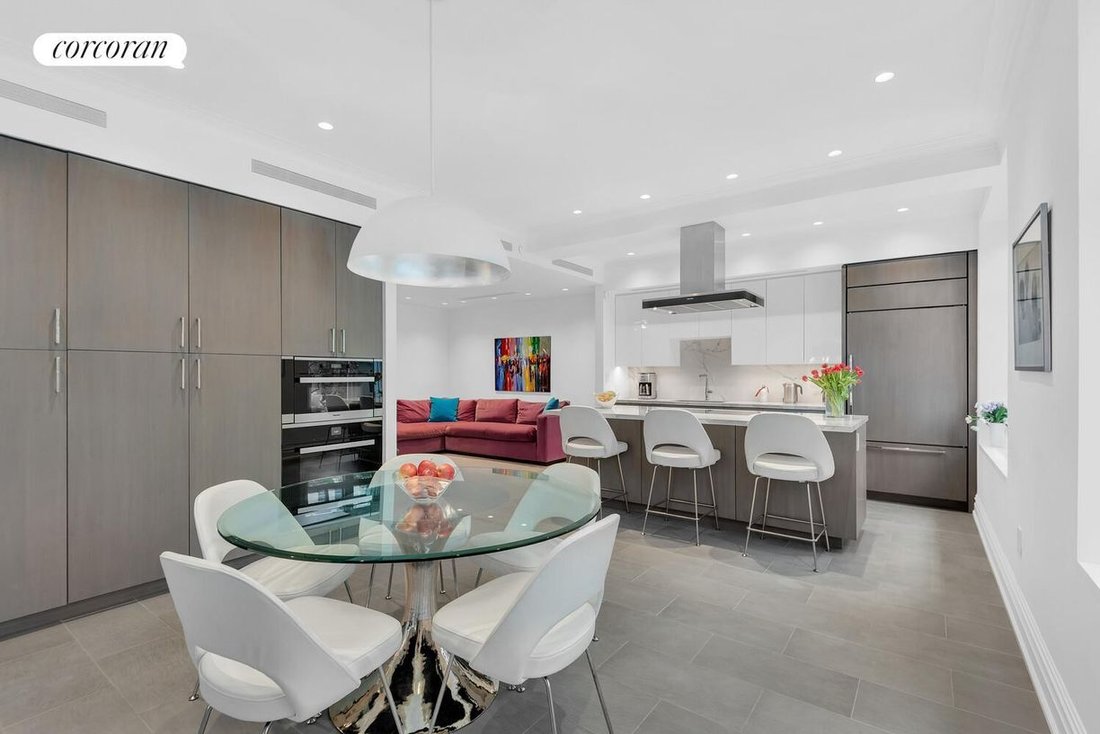Condo in New York, New York, United States 5 - 18966948