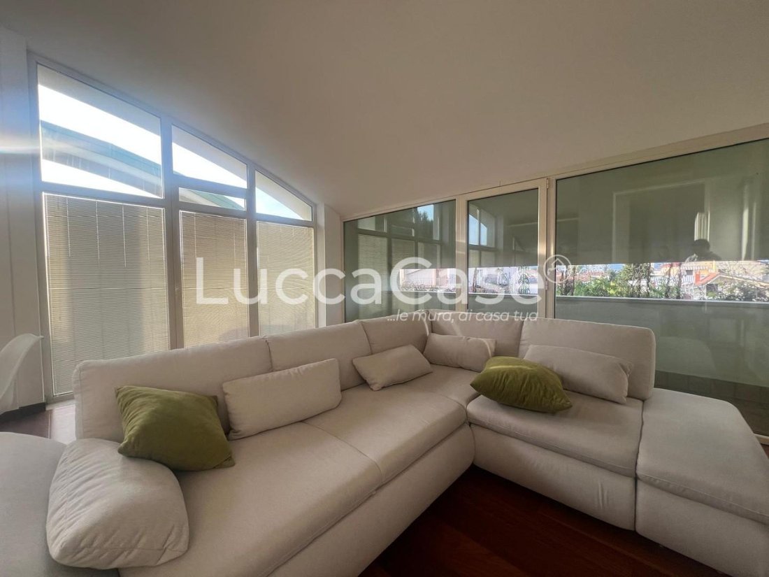 Penthouse in Centro Storico, Lucca, Tuscany 2 - 18976297