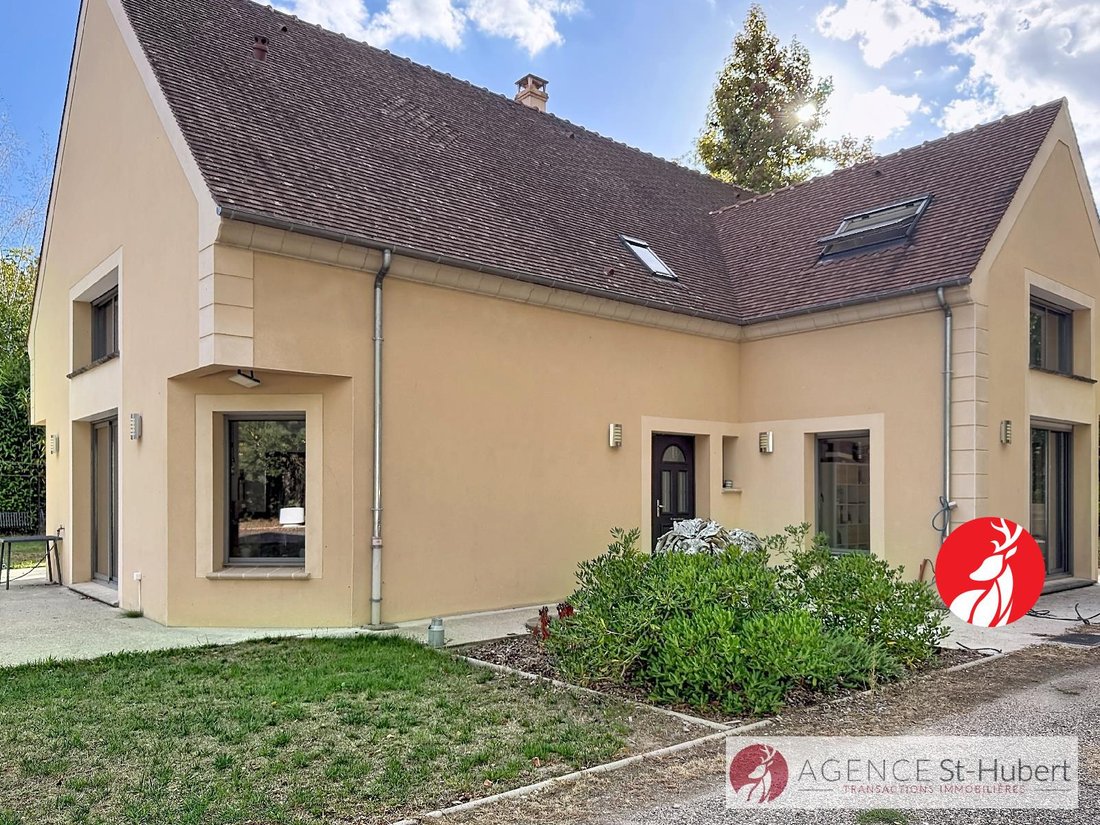 House in Barbizon, Ile-de-France, France 1 - 18979534