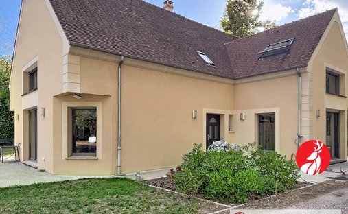 House in Barbizon, Ile-de-France, France 1