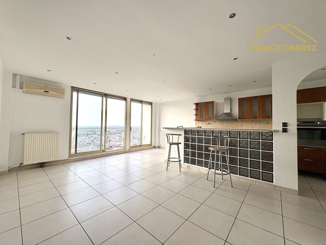 Apartment in Les Lilas, Ile-de-France, France 2 - 18978750