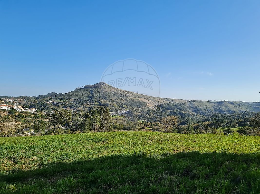 Land in Lousa, Lisbon, Portugal 4 - 18980569