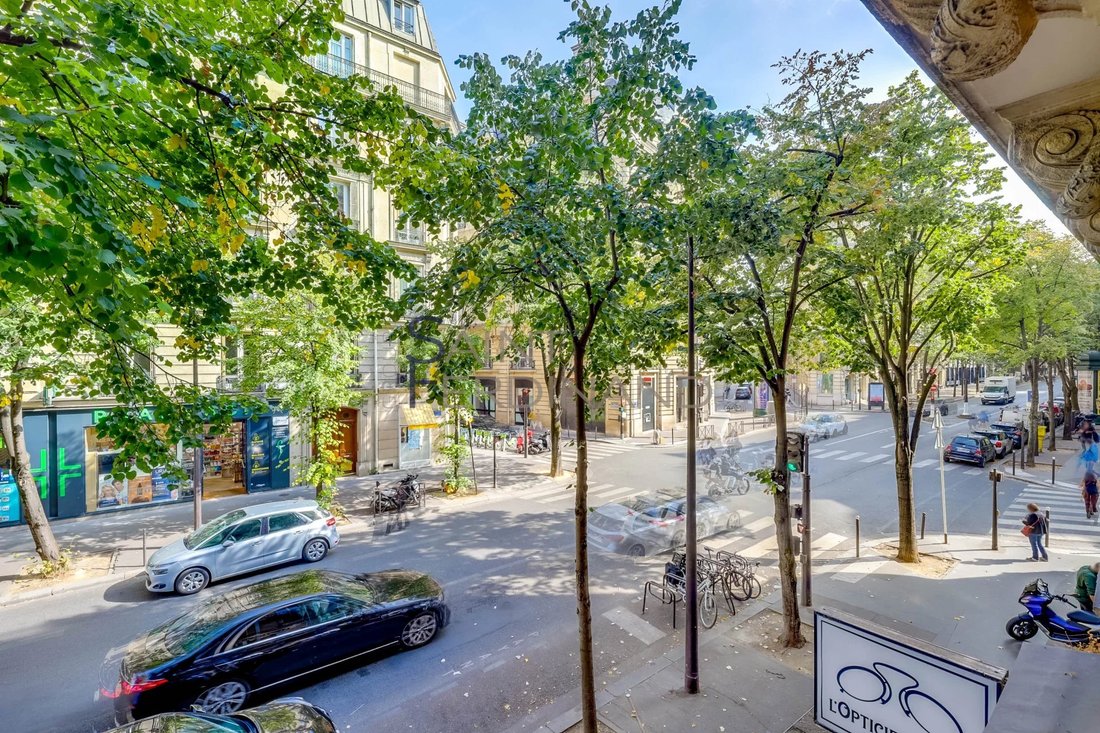 Apartment in Bois de Boulogne, Paris 16e Arrondissement, Paris 4 - 18971417
