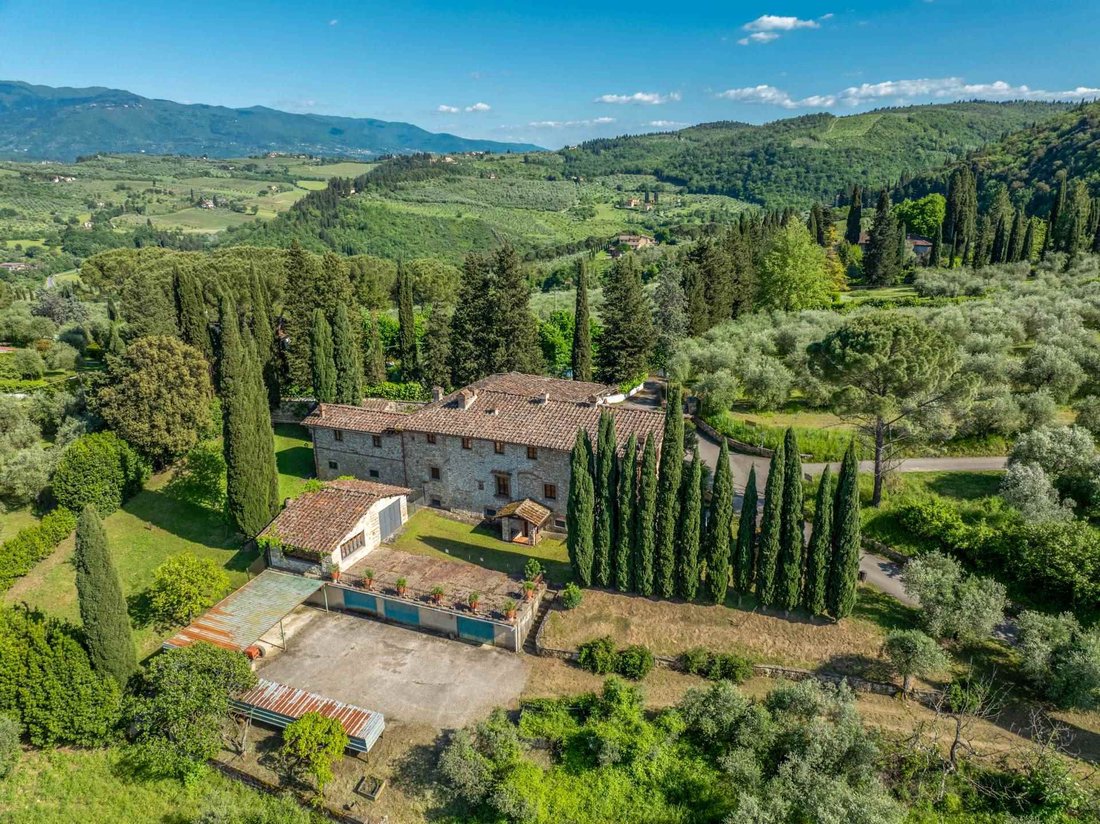 Country House in Rignano sull'Arno, Tuscany, Italy 2 - 18971296
