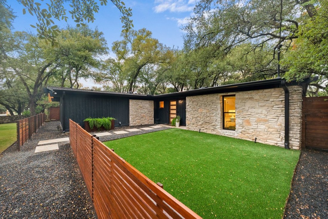 House in Austin, Texas, United States 5 - 18978652