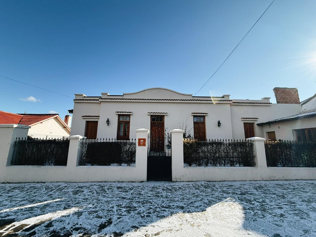 House in Esquel, Chubut Province, Argentina 1 - 18980071