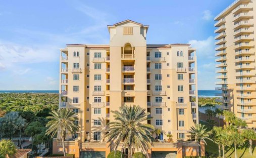 Condo in New Smyrna Beach, Florida, United States 1
